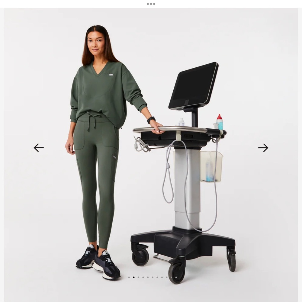 Figs Seville High Waisted Scrublegging XS in Moss